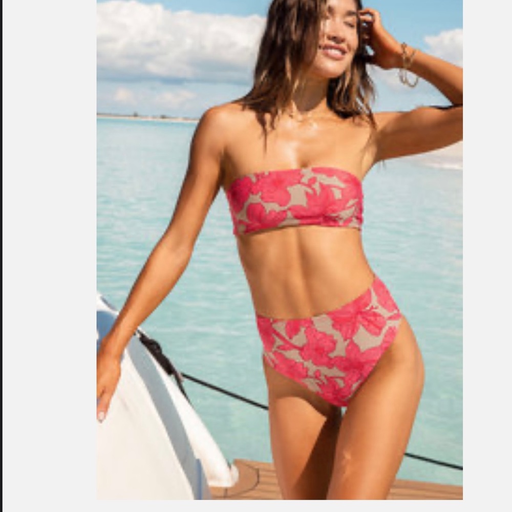 Floral Lulus strapless swim suit top